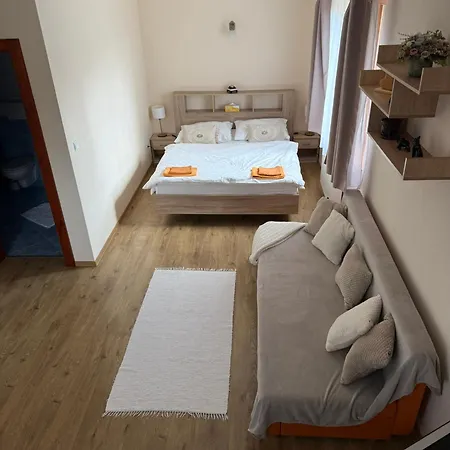 Veronika * Stará Lesná